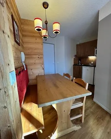 Deux Pieces Chaleureux Vue Imprenable Datcha Au Pied Des Pistes *